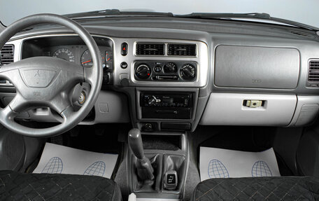 Mitsubishi Pajero Sport II рестайлинг, 2007 год, 1 049 000 рублей, 13 фотография