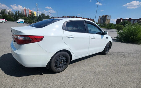 Hyundai Solaris II рестайлинг, 2013 год, 999 000 рублей, 6 фотография
