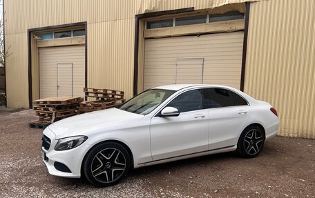 Mercedes-Benz C-Класс, 2015 год, 2 150 000 рублей, 1 фотография