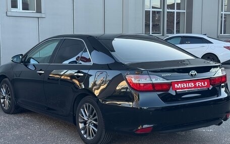 Toyota Camry, 2016 год, 2 350 000 рублей, 7 фотография