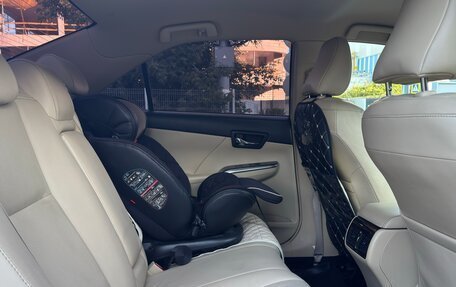 Toyota Camry, 2016 год, 2 350 000 рублей, 23 фотография
