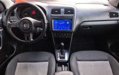 Volkswagen Polo VI (EU Market), 2011 год, 899 000 рублей, 6 фотография