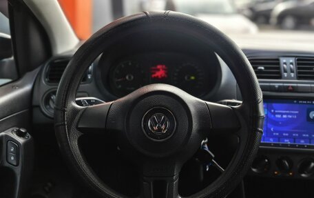 Volkswagen Polo VI (EU Market), 2011 год, 899 000 рублей, 7 фотография