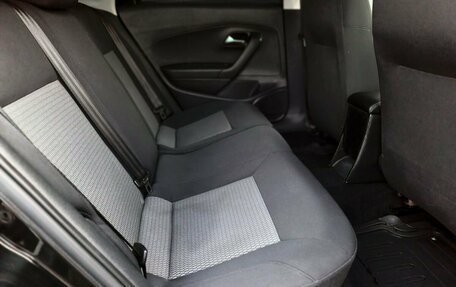 Volkswagen Polo VI (EU Market), 2011 год, 899 000 рублей, 16 фотография