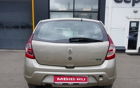 Renault Sandero I, 2010 год, 550 000 рублей, 6 фотография