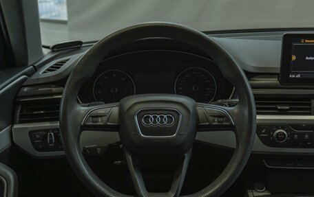Audi A4, 2017 год, 1 650 000 рублей, 18 фотография