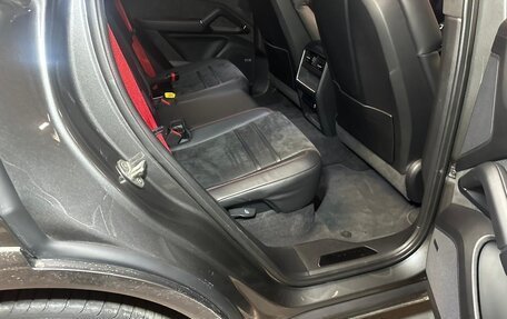 Porsche Cayenne III, 2022 год, 14 900 000 рублей, 9 фотография