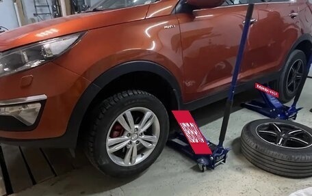 KIA Sportage III, 2011 год, 1 330 000 рублей, 4 фотография