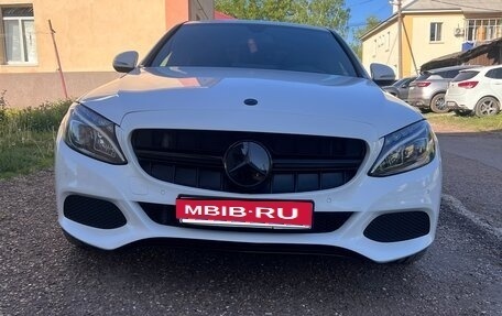 Mercedes-Benz C-Класс, 2015 год, 2 150 000 рублей, 4 фотография