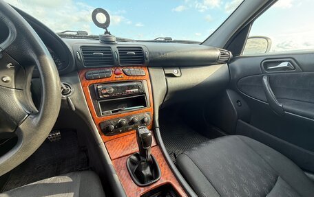 Mercedes-Benz C-Класс, 2000 год, 650 000 рублей, 4 фотография