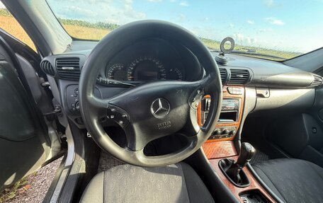 Mercedes-Benz C-Класс, 2000 год, 650 000 рублей, 3 фотография