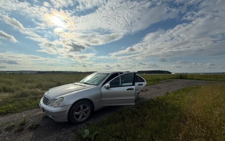 Mercedes-Benz C-Класс, 2000 год, 650 000 рублей, 8 фотография
