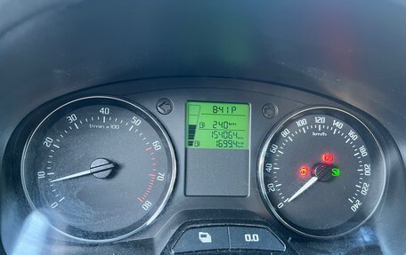 Skoda Fabia II, 2013 год, 725 000 рублей, 10 фотография
