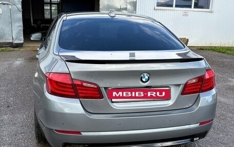 BMW 5 серия, 2013 год, 1 700 000 рублей, 4 фотография