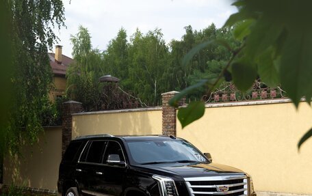 Cadillac Escalade IV, 2019 год, 5 300 000 рублей, 3 фотография