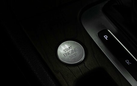 Volkswagen Touareg III, 2015 год, 2 699 000 рублей, 17 фотография