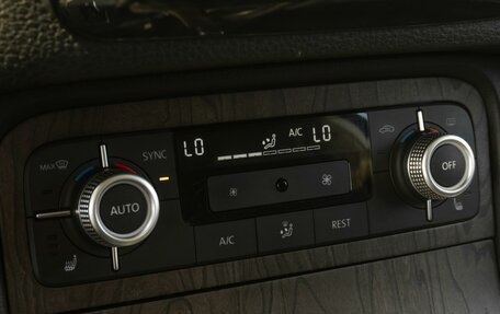 Volkswagen Touareg III, 2015 год, 2 699 000 рублей, 18 фотография