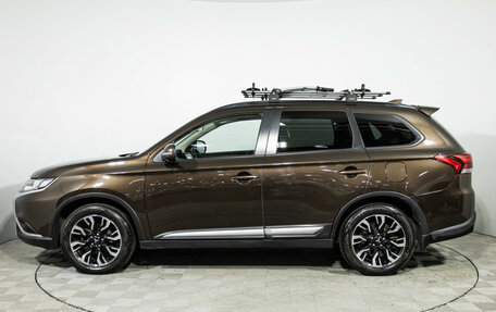 Mitsubishi Outlander III рестайлинг 3, 2021 год, 2 289 777 рублей, 9 фотография