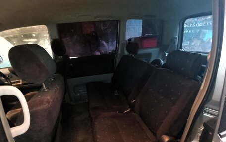 Toyota Voxy II, 2002 год, 960 000 рублей, 7 фотография