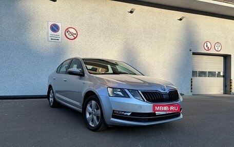 Skoda Octavia, 2018 год, 1 799 999 рублей, 8 фотография