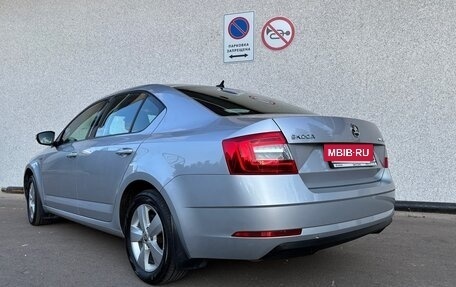 Skoda Octavia, 2018 год, 1 799 999 рублей, 6 фотография