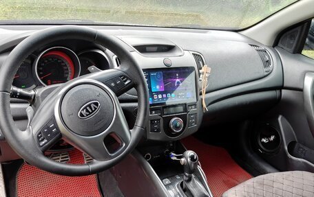 KIA Cerato III, 2010 год, 750 000 рублей, 5 фотография