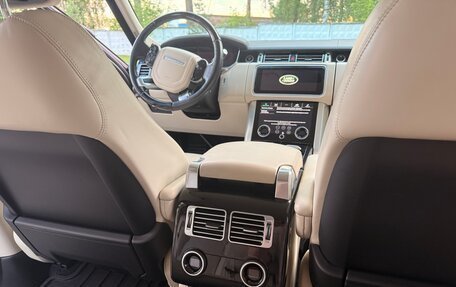 Land Rover Range Rover IV рестайлинг, 2018 год, 5 500 000 рублей, 16 фотография
