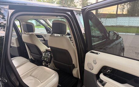 Land Rover Range Rover IV рестайлинг, 2018 год, 5 500 000 рублей, 12 фотография