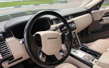 Land Rover Range Rover IV рестайлинг, 2018 год, 5 500 000 рублей, 19 фотография