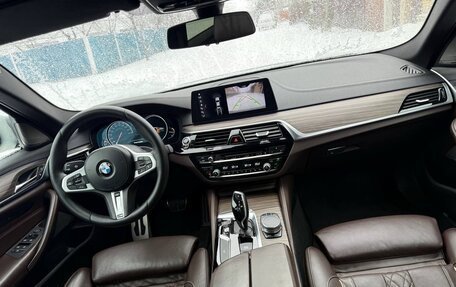 BMW 5 серия, 2017 год, 4 000 000 рублей, 30 фотография