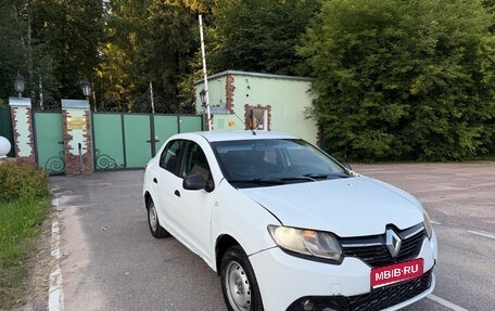 Renault Logan II, 2017 год, 255 500 рублей, 2 фотография