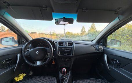 Renault Logan II, 2017 год, 255 500 рублей, 8 фотография