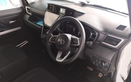 Toyota Roomy I, 2022 год, 1 550 000 рублей, 7 фотография