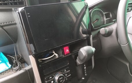 Toyota Roomy I, 2022 год, 1 550 000 рублей, 14 фотография