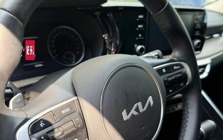 KIA K5, 2022 год, 3 400 000 рублей, 9 фотография