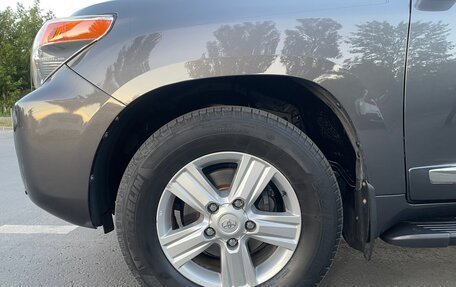Toyota Land Cruiser 200, 2012 год, 4 300 000 рублей, 10 фотография