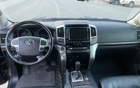 Toyota Land Cruiser 200, 2012 год, 4 300 000 рублей, 16 фотография