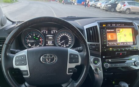 Toyota Land Cruiser 200, 2012 год, 4 300 000 рублей, 20 фотография