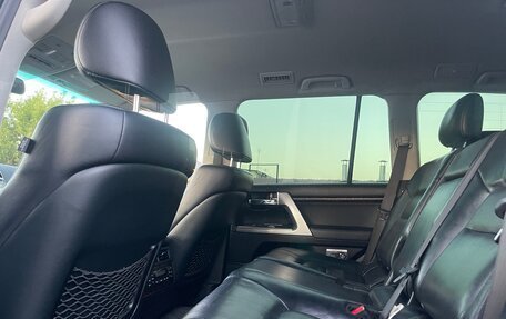 Toyota Land Cruiser 200, 2012 год, 4 300 000 рублей, 17 фотография