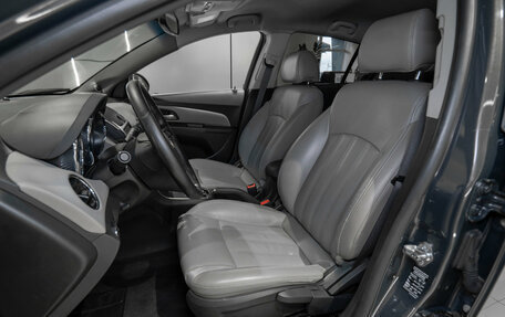 Chevrolet Cruze II, 2013 год, 765 000 рублей, 9 фотография
