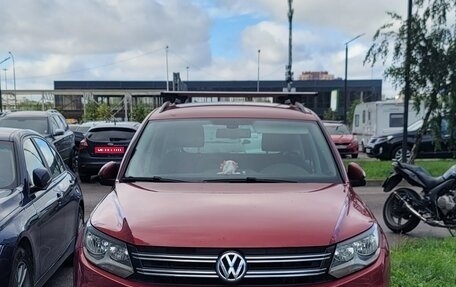 Volkswagen Tiguan I, 2011 год, 950 000 рублей, 1 фотография