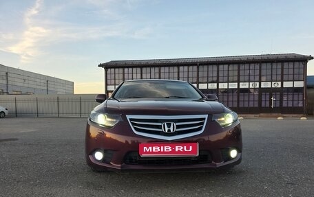 Honda Accord VIII рестайлинг, 2012 год, 1 350 000 рублей, 1 фотография