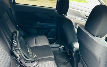 Mitsubishi Outlander III рестайлинг 3, 2015 год, 1 590 000 рублей, 16 фотография