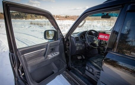 Mitsubishi Pajero IV, 2014 год, 1 850 000 рублей, 7 фотография