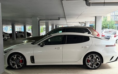 KIA Stinger I, 2019 год, 2 500 000 рублей, 2 фотография