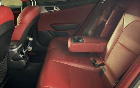 KIA Stinger I, 2019 год, 2 500 000 рублей, 4 фотография