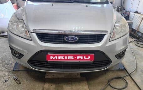 Ford Focus II рестайлинг, 2011 год, 670 000 рублей, 40 фотография