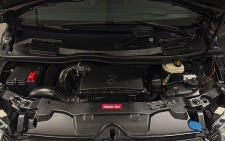 Mercedes-Benz V-Класс, 2023 год, 7 300 000 рублей, 12 фотография