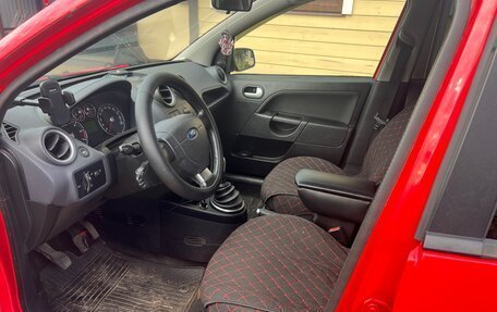 Ford Fiesta, 2006 год, 250 000 рублей, 5 фотография