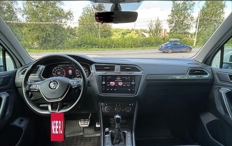Volkswagen Tiguan II, 2018 год, 2 820 000 рублей, 16 фотография